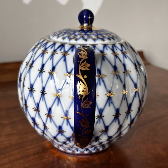 Lomonosov Russian Imperial Porcelain Cobalt Net Mini Teapot 5.25" Tall 2+ Cups - Picture 5 of 15